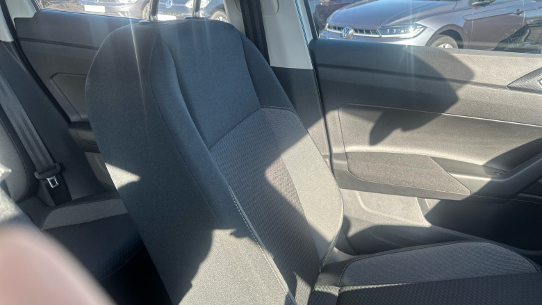 Volkswagen Polo 1.0 Life 5dr Petrol Hatchback